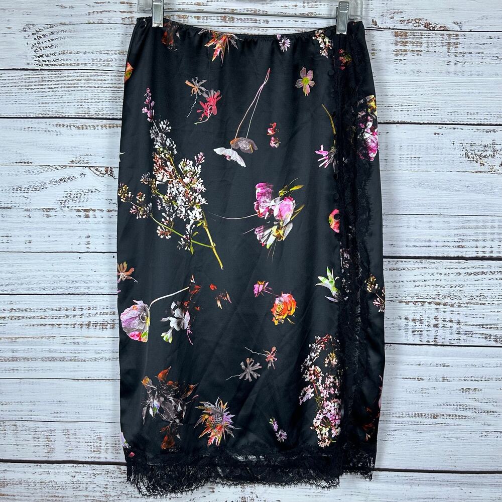 Womens Y2K Victorias Secret Black Floral Satin Slip Skirt Lace Button Fairy Sz L